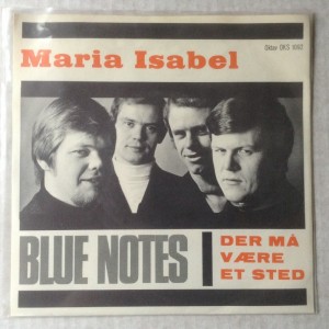 Singleplade Oktav, Blue Notes Der m vre et sted