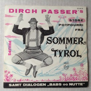Singleplade Dirch Passer Sommer i Tyrol