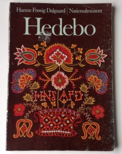 Hedebo udstillingskatalog fra Nationalmuseet