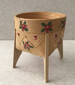 Mini spnkurv med tyttebr decor