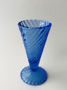 Lille bl swirl vase