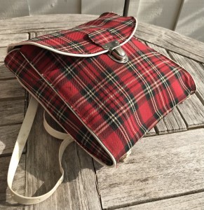 Ternet retro brnehavetaske