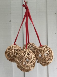 Flettede julekugler : 12 cm