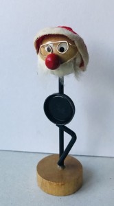Daells Varehus Nisse med magnet p maven