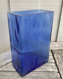 Bl glasvase Lankku, design Hele