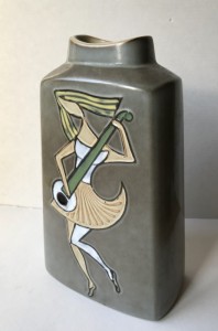Knabstrup vase med pige og guitar