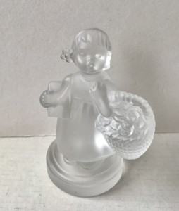 Hummel glasfigur