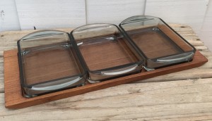 Cabaretfad teak med 3 glasskle