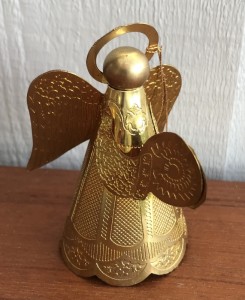 Gylden metal engel