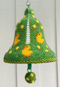 Perleklokke med pskemotiv H: 14 cm