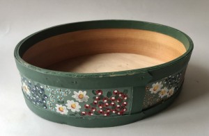 Spnkurv med decor svensk handverk