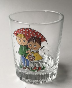 Drikkeglas med brnemotiv