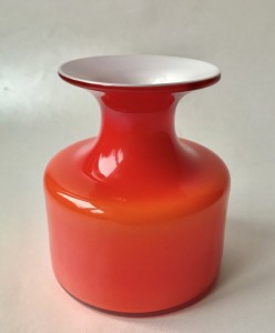 Holmegaard orange glasvase Carnaby H: 10 cm