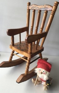 Nissedukke gyngestol H: ryg 29 cm