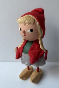 Nissepige m. fletninger